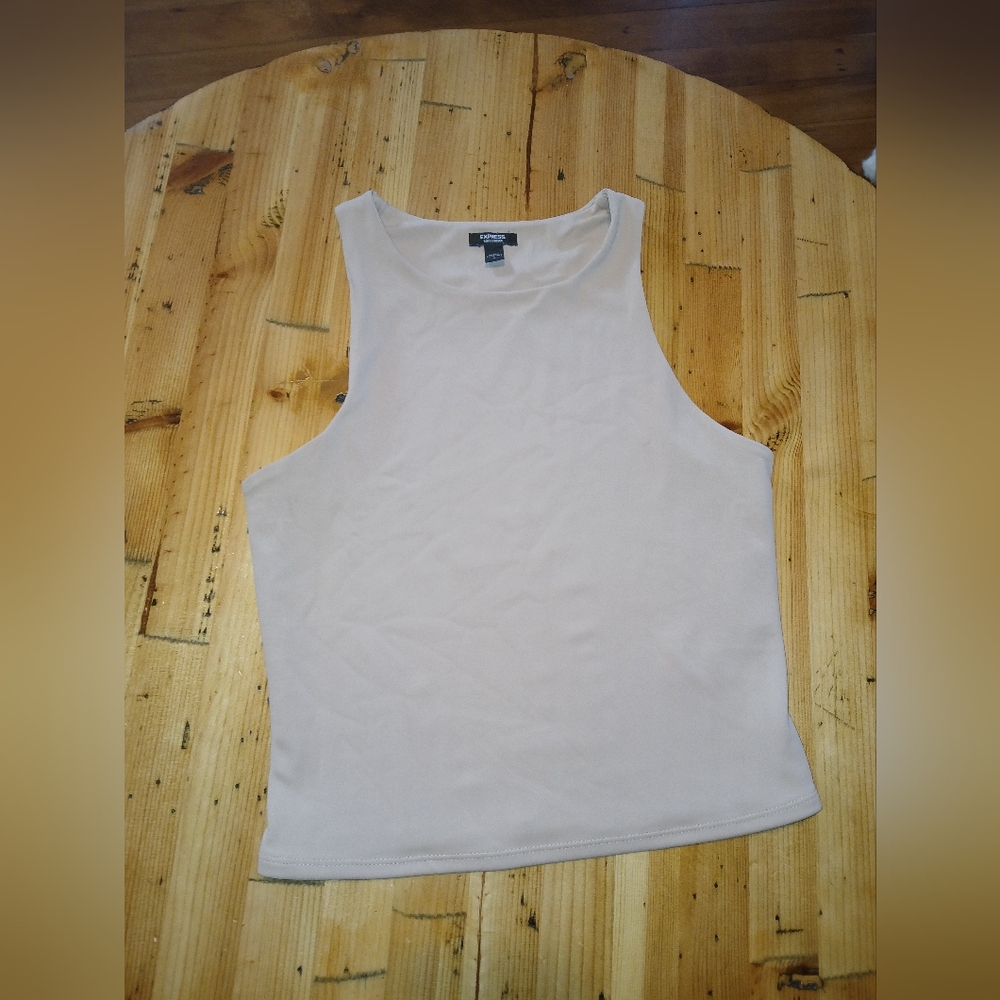 Express Body Contour Top